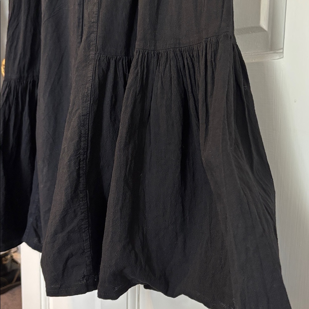 Black Tiered Wide-Leg Boutique Pants - Picture 5 of 10